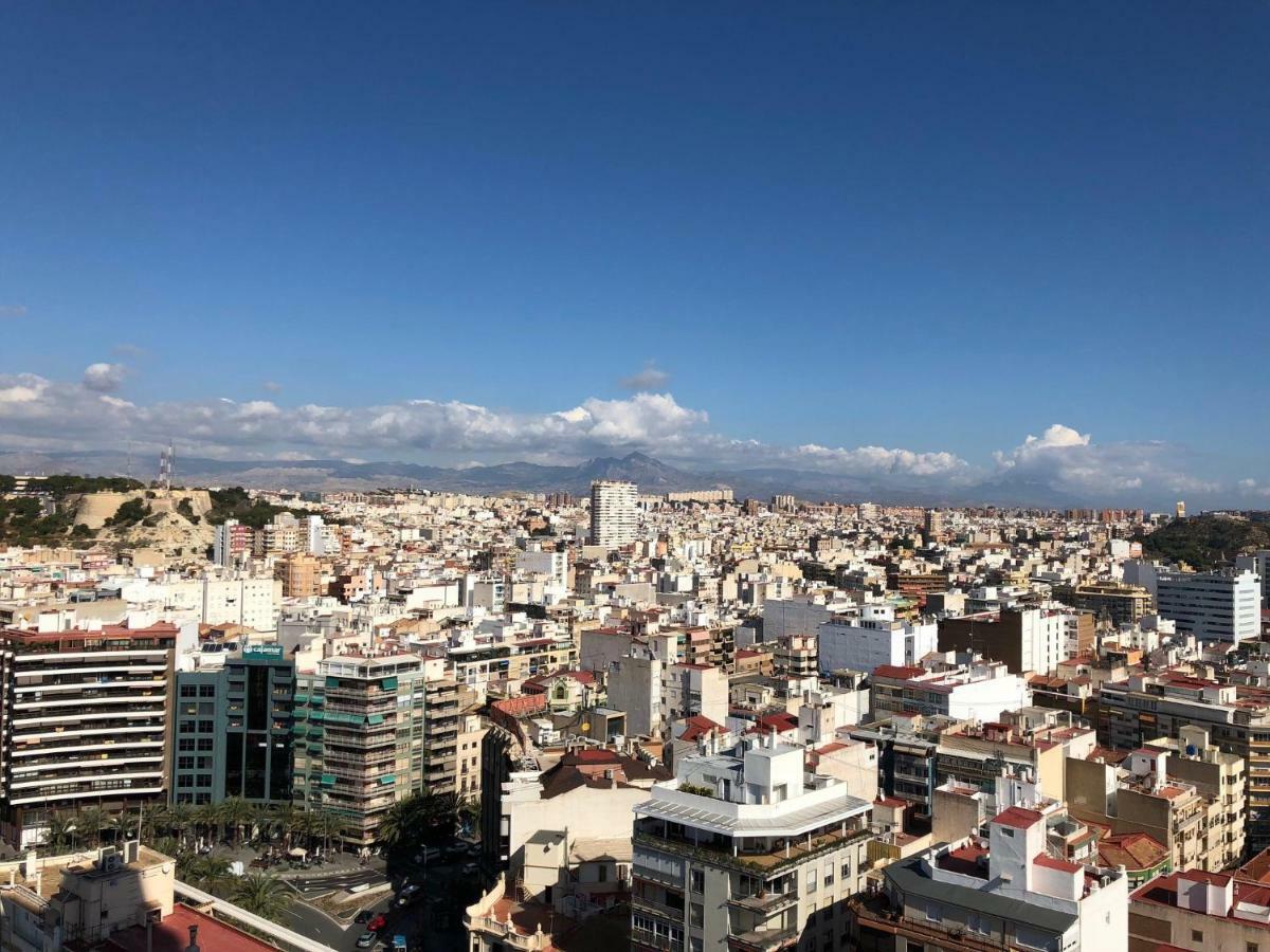 Apartamento Con Espectaculares Vistas อาลิกันเต ภายนอก รูปภาพ